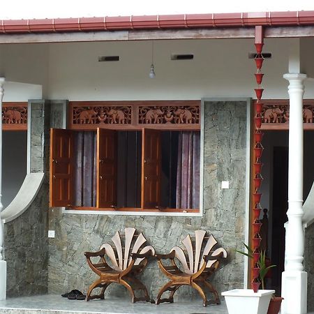 Beach Corner Hotell Weligama Eksteriør bilde