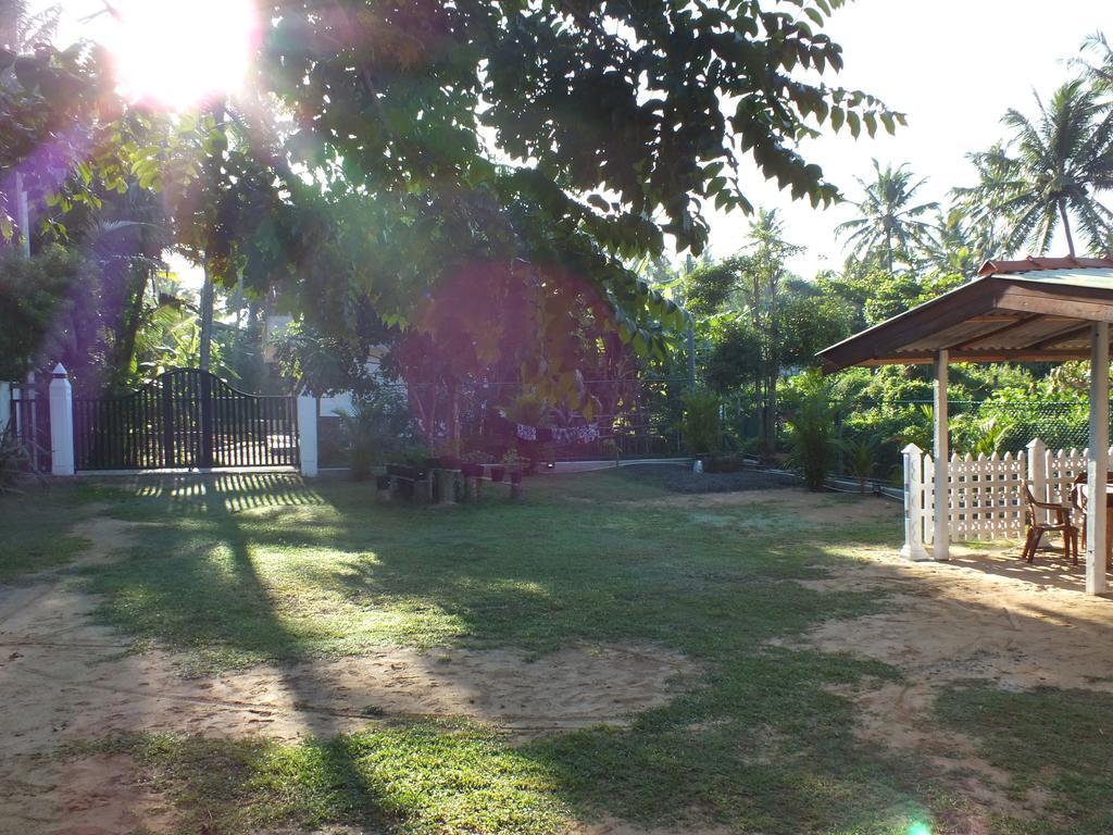 Beach Corner Hotell Weligama Eksteriør bilde