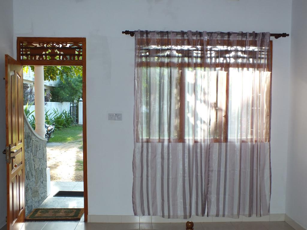 Beach Corner Hotell Weligama Rom bilde